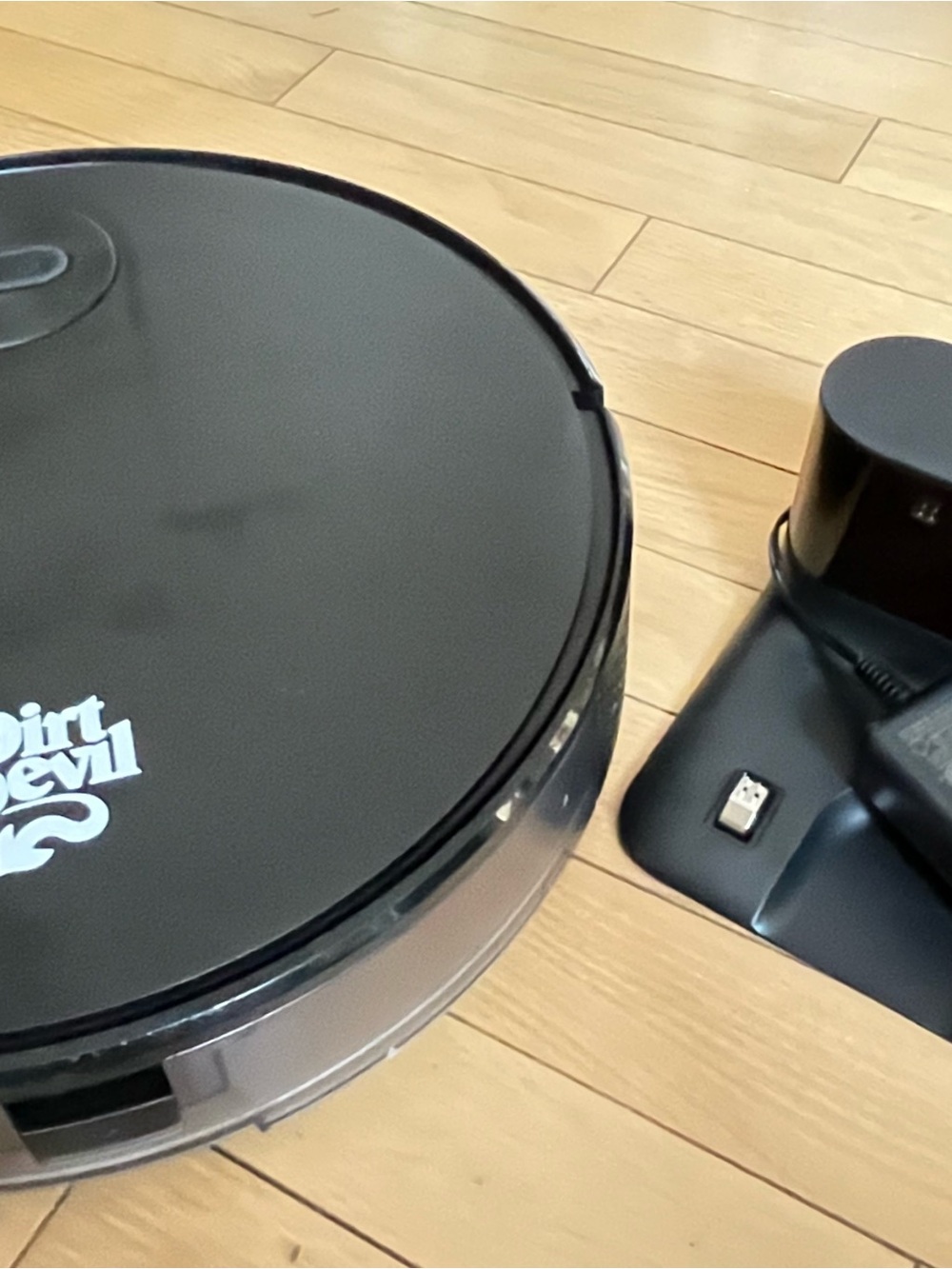 Dirt Devil Black Robot Vacuum Cleaner - Compact Home Cleaning EV3320.